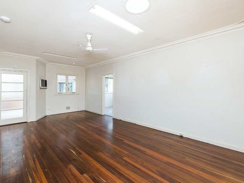 3 Traylen Road, Kalamunda WA 6076