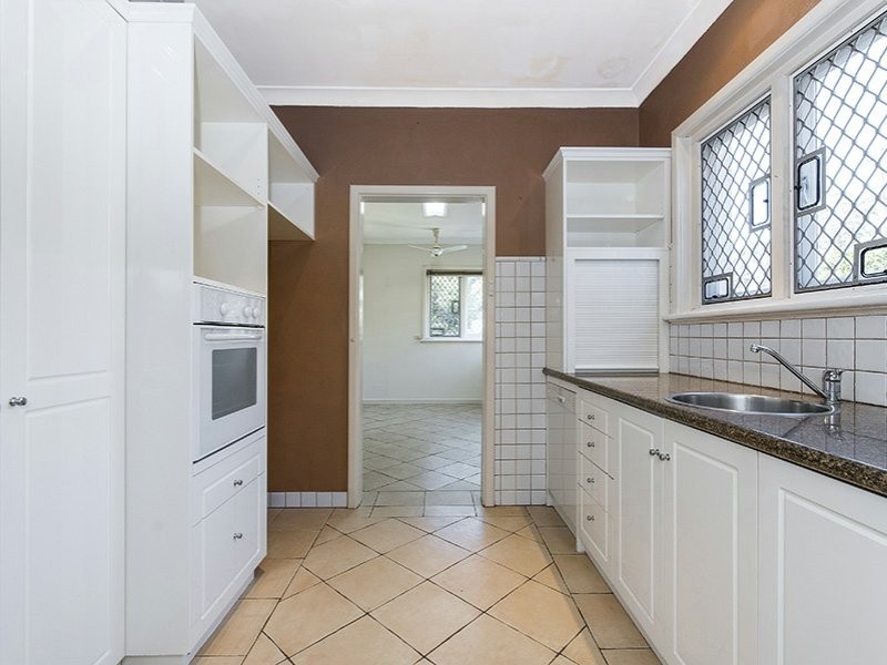 3 Traylen Road, Kalamunda WA 6076