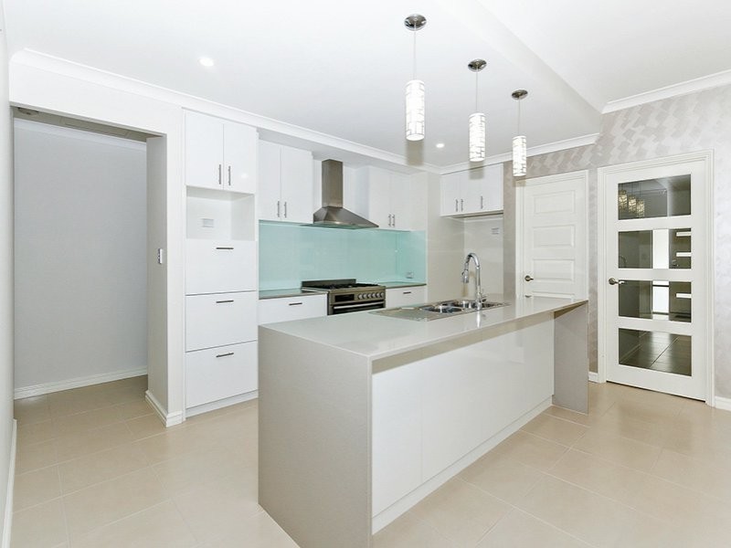 6 Olney Court, High Wycombe WA 6057