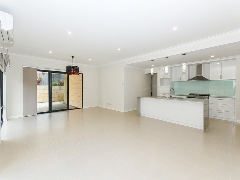 6 Olney Court, High Wycombe WA 6057