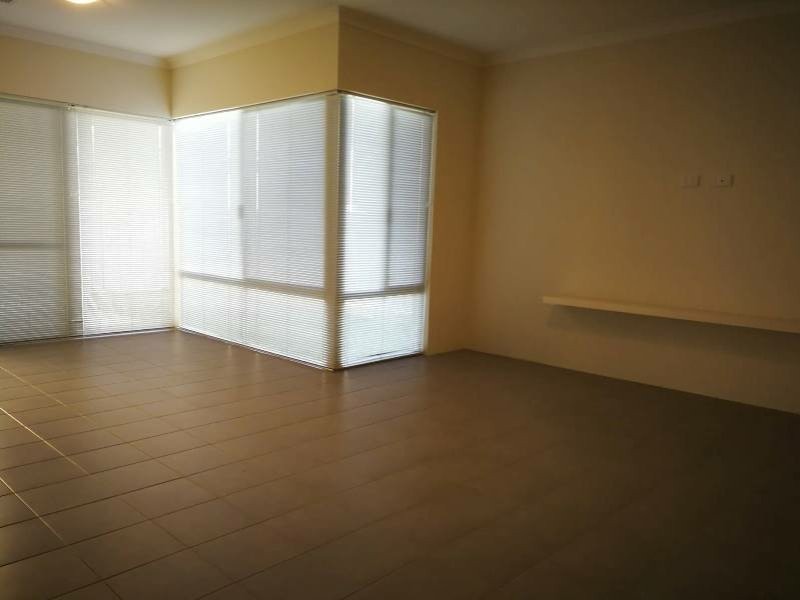 1 Melita Drive, Helena Valley WA 6056