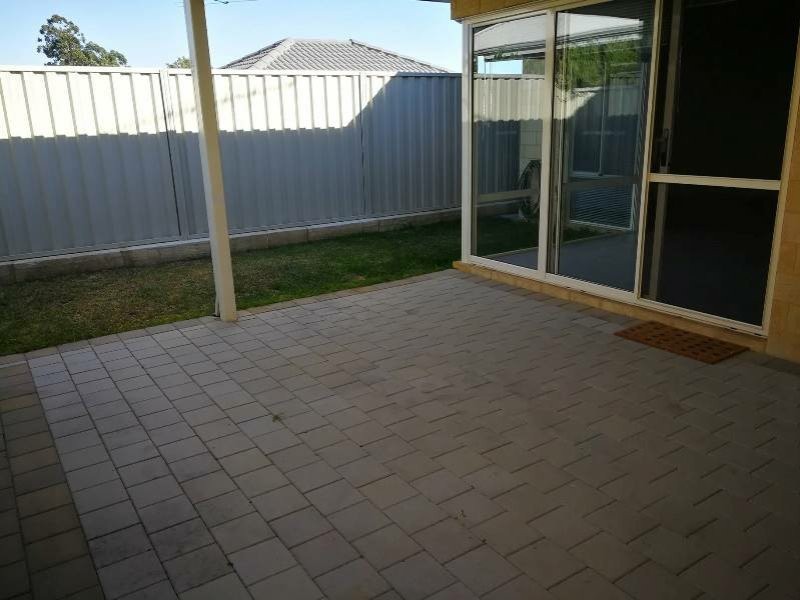 1 Melita Drive, Helena Valley WA 6056