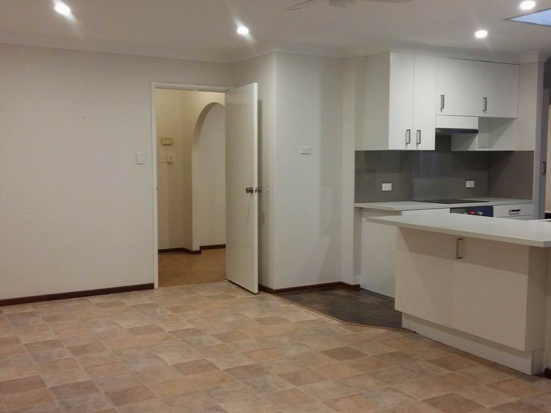 67 Calluna Way, Forrestfield WA 6058