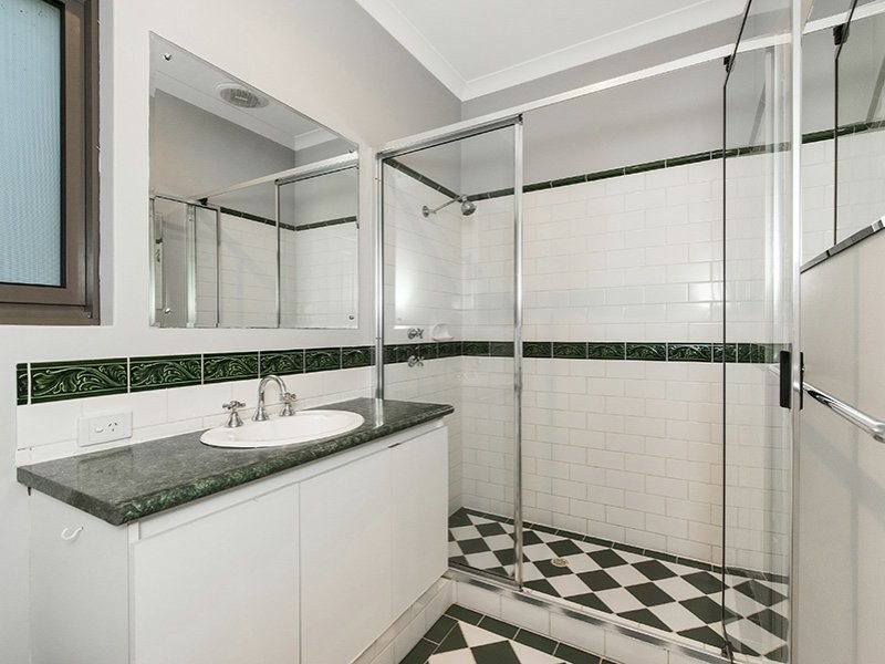 90 John Farrant Drive, Gooseberry Hill WA 6076