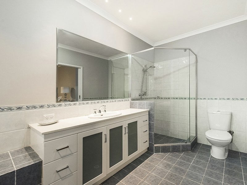 90 John Farrant Drive, Gooseberry Hill WA 6076