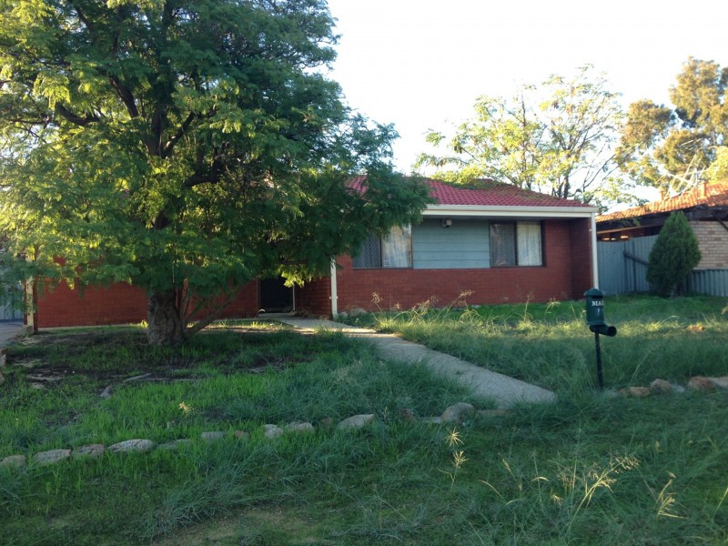 23 Mallow way, Forrestfield WA 6058