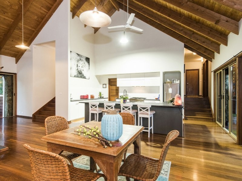 945 Martin Road, Mundaring WA 6073