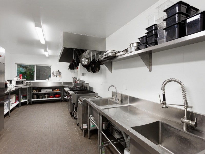 5 Loaring Road, Bickley WA 6076