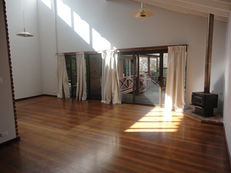 141 Stanhope Road, Bickley WA 6076