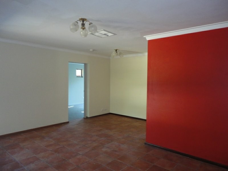 64 Orangedale Road, Lesmurdie WA 6076