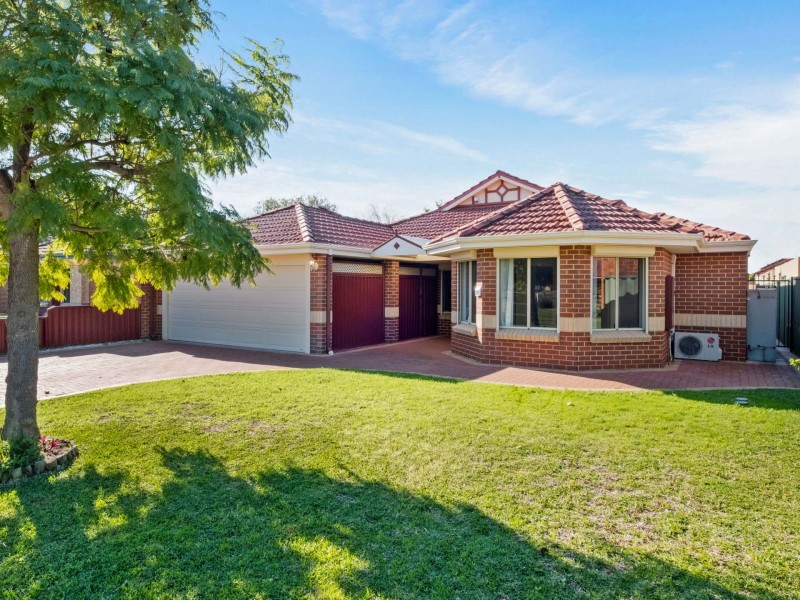 20 Rowell Gardens, High Wycombe WA 6057