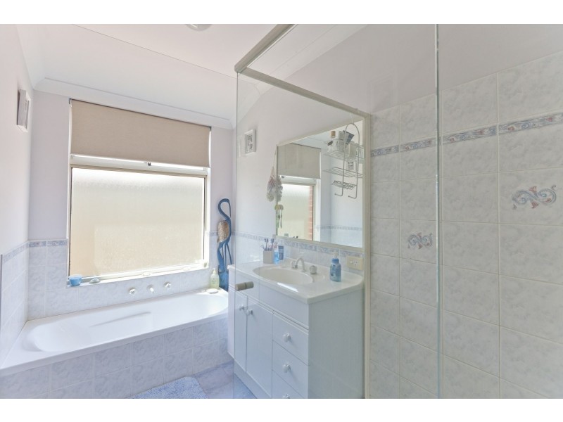 20 Rowell Gardens, High Wycombe WA 6057