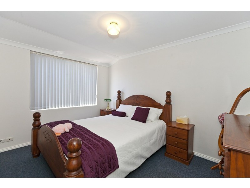 20 Rowell Gardens, High Wycombe WA 6057