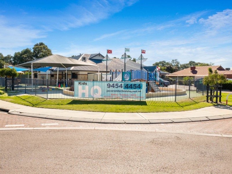 20 Rowell Gardens, High Wycombe WA 6057