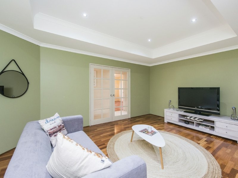 89 Foxton Boulevard, High Wycombe WA 6057