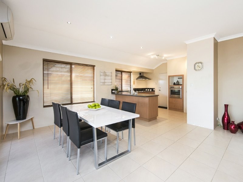 89 Foxton Boulevard, High Wycombe WA 6057