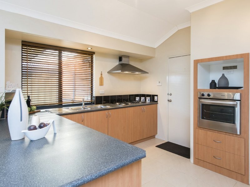 89 Foxton Boulevard, High Wycombe WA 6057