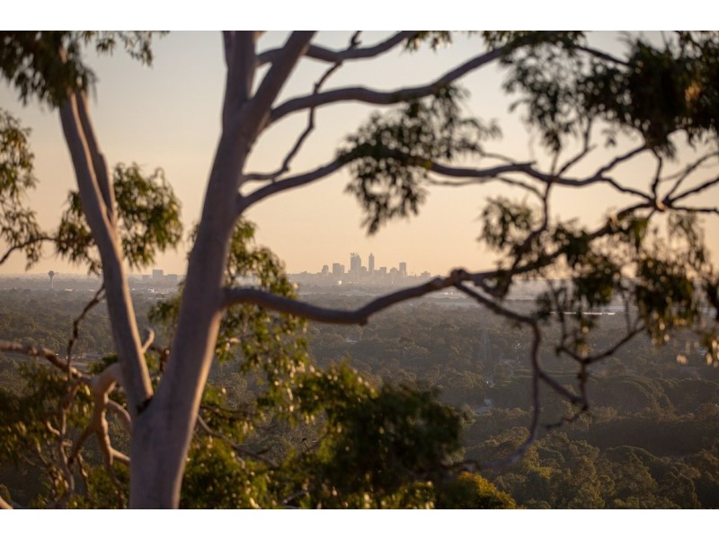 22 Boya Crescent, Boya WA 6056