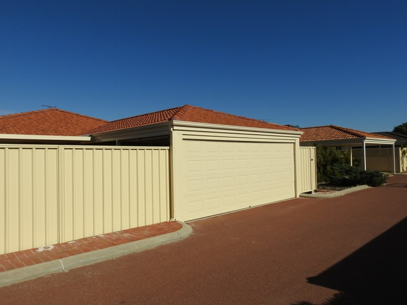 1/4 Wittenoom Road, High Wycombe WA 6057