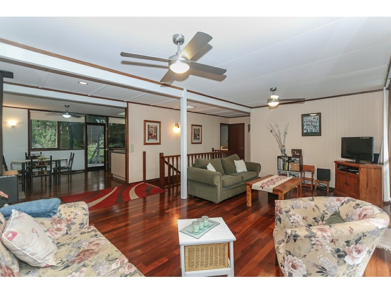 29 Palmateer Drive, Carmel WA 6076