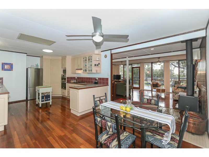 29 Palmateer Drive, Carmel WA 6076