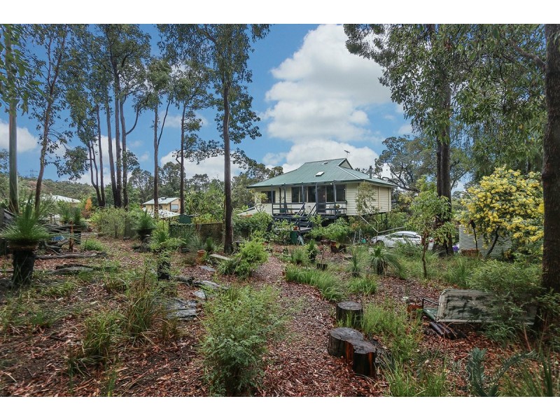 29 Palmateer Drive, Carmel WA 6076