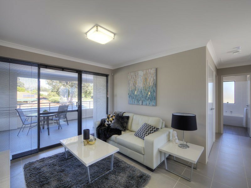 6/15 Boonooloo road, Kalamunda WA 6076