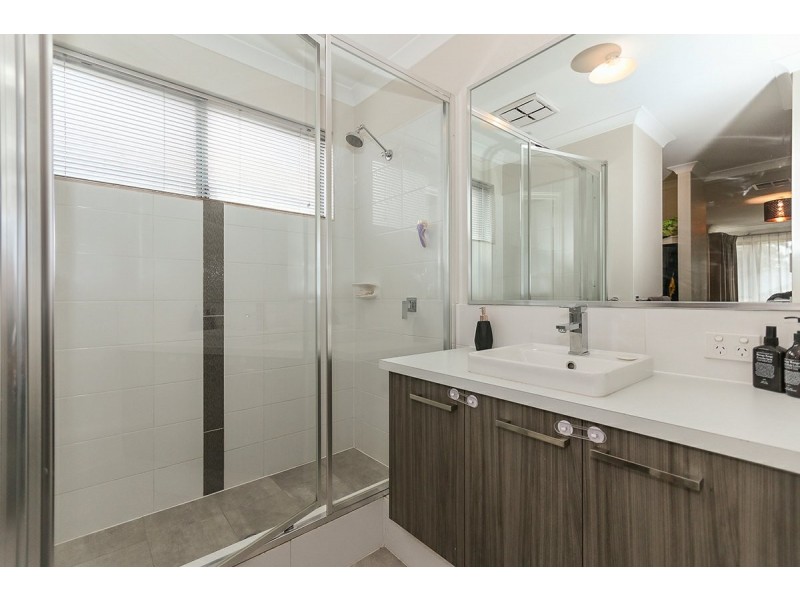 30 Bain Square, Forrestfield WA 6058