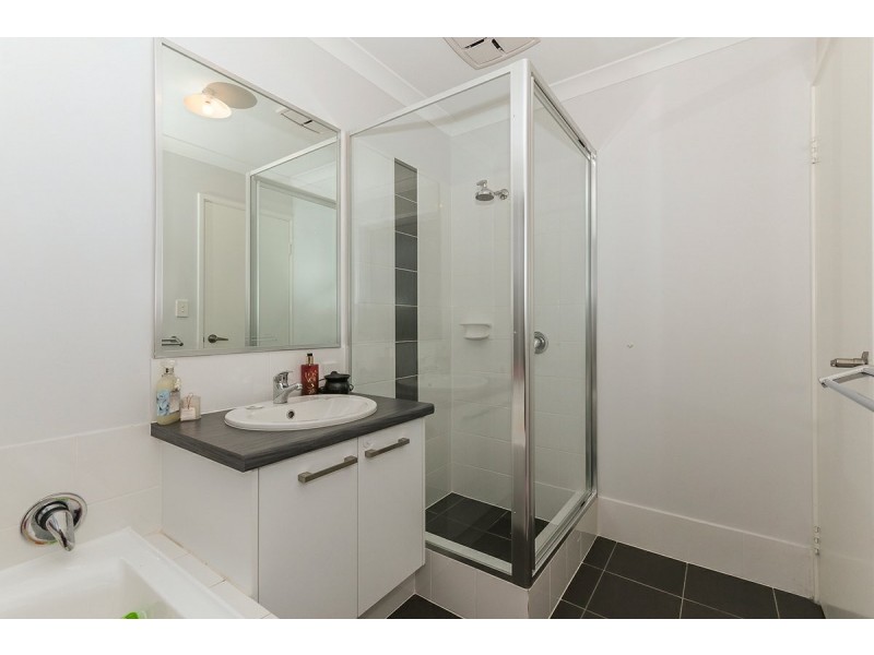 30 Bain Square, Forrestfield WA 6058