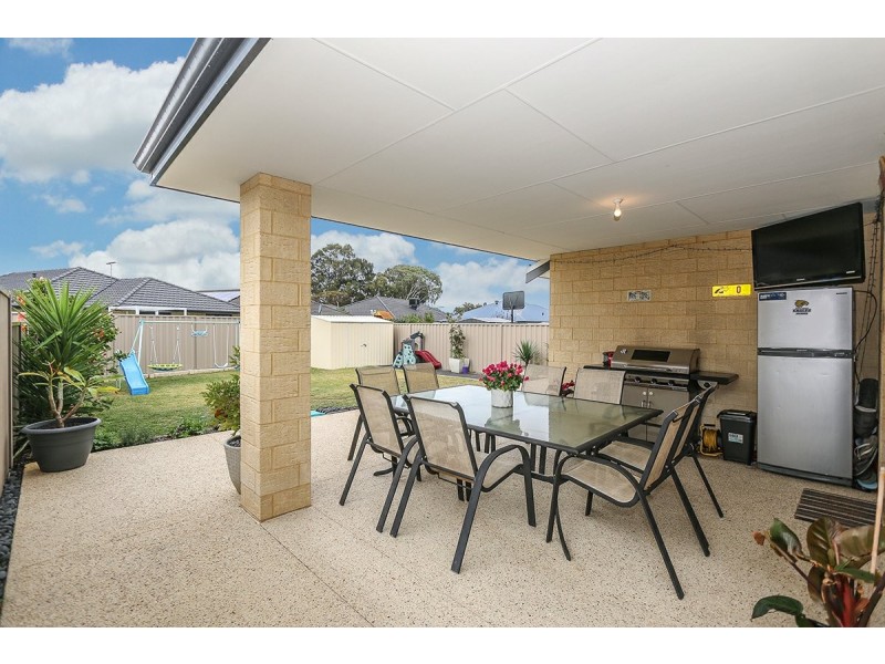 30 Bain Square, Forrestfield WA 6058