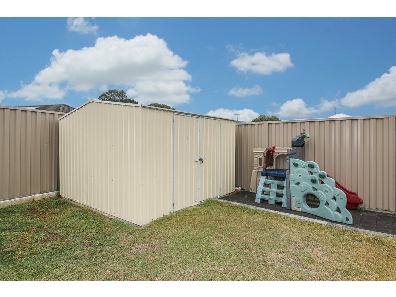 30 Bain Square, Forrestfield WA 6058