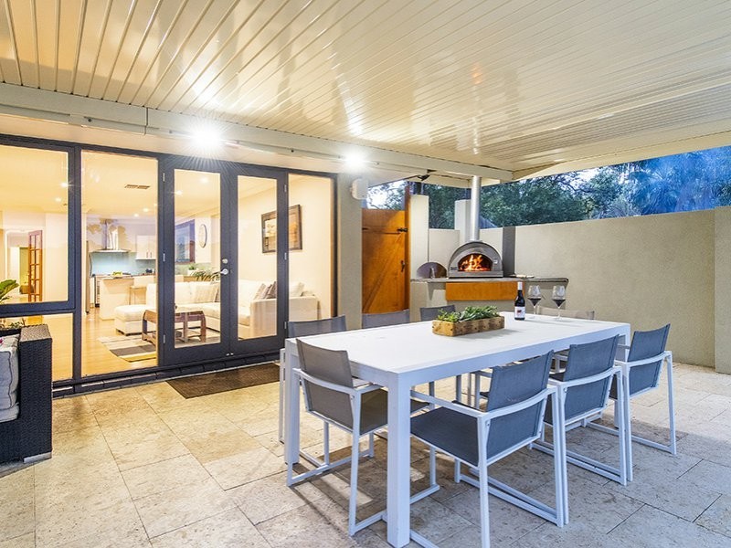 13 Farrant Street, Gooseberry Hill WA 6076