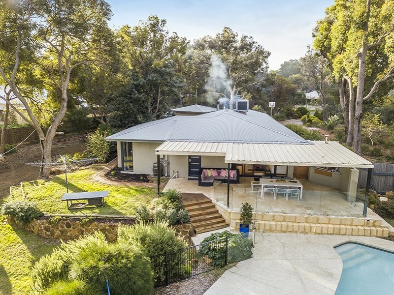 13 Farrant Street, Gooseberry Hill WA 6076