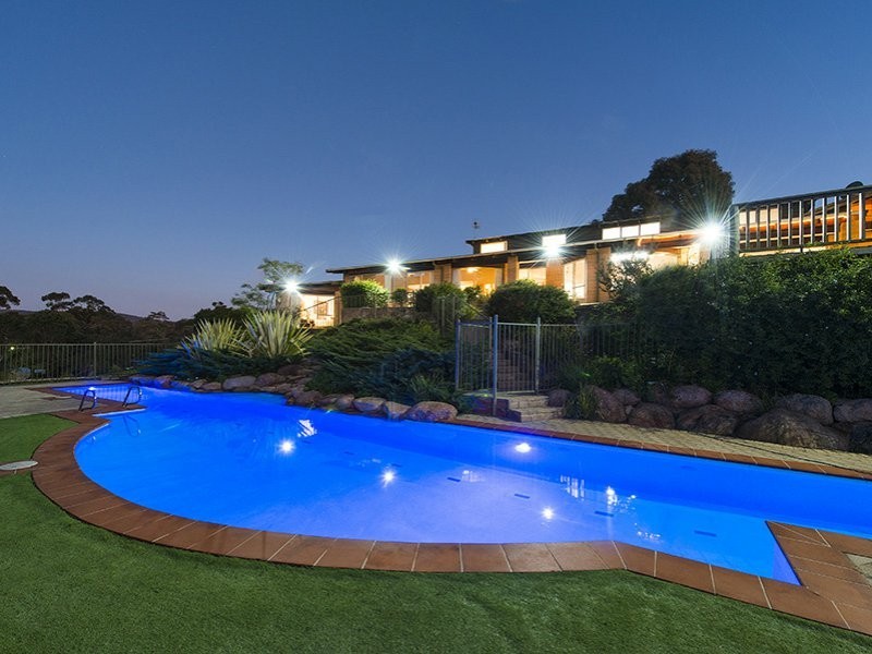 17 Bulkirra Place, Helena Valley WA 6056