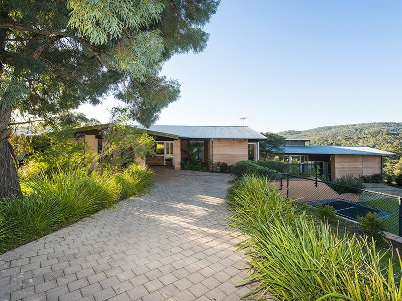 17 Bulkirra Place, Helena Valley WA 6056