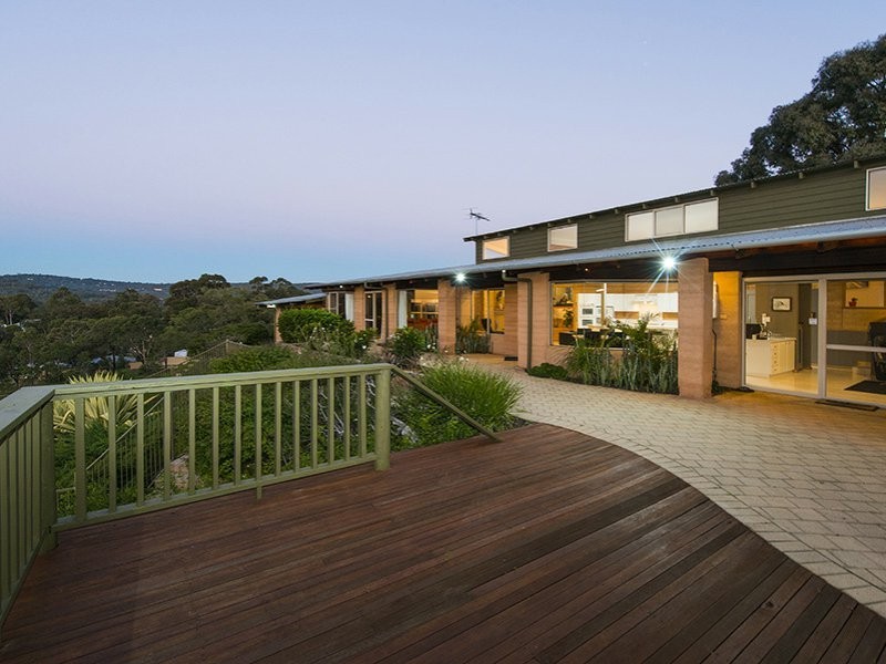 17 Bulkirra Place, Helena Valley WA 6056