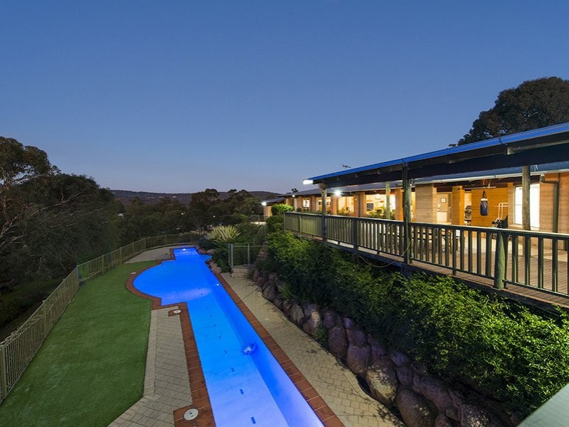 17 Bulkirra Place, Helena Valley WA 6056