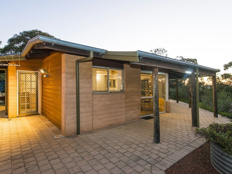 17 Bulkirra Place, Helena Valley WA 6056