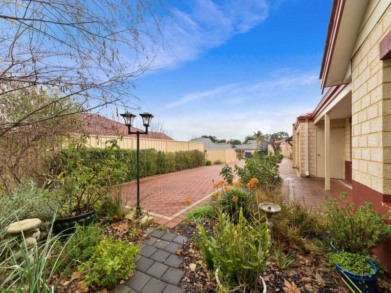 3/23 Broula Road, Kalamunda WA 6076