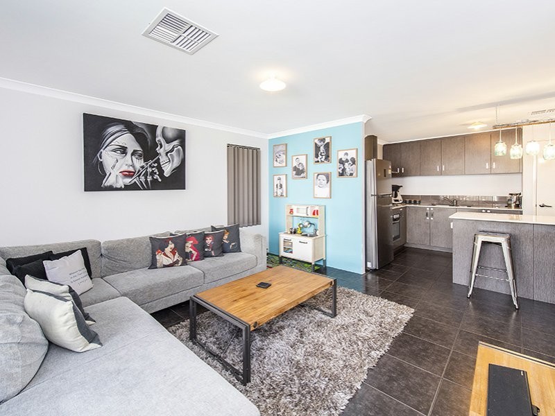 13 Bluebell Avenue, High Wycombe WA 6057