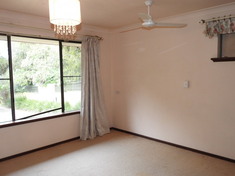 78 Cotherstone Road, Kalamunda WA 6076