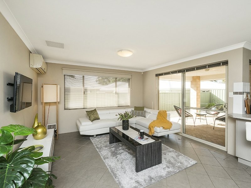 4/456 Kalamunda Road, High Wycombe WA 6057