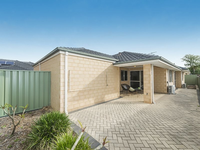 4/456 Kalamunda Road, High Wycombe WA 6057