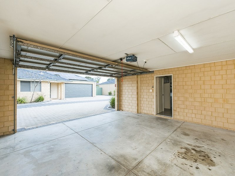 4/456 Kalamunda Road, High Wycombe WA 6057