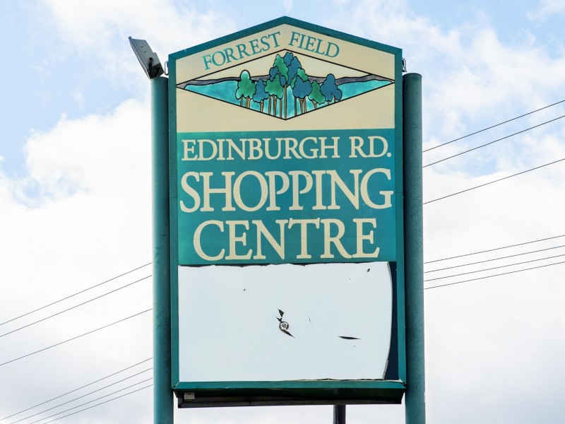 2 Cumberland Road, Forrestfield WA 6058