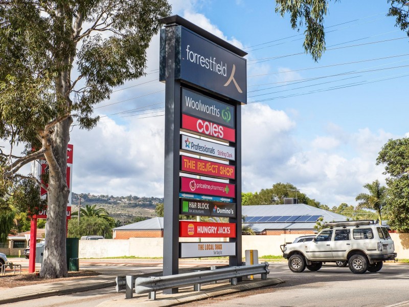 2 Cumberland Road, Forrestfield WA 6058