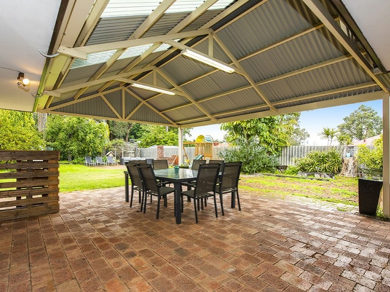 309 Lesmurdie Road, Lesmurdie WA 6076