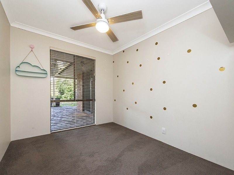 309 Lesmurdie Road, Lesmurdie WA 6076