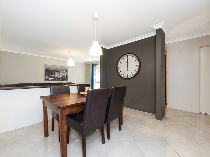 309 Lesmurdie Road, Lesmurdie WA 6076