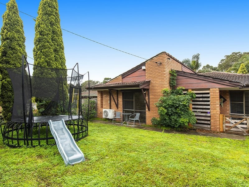 309 Lesmurdie Road, Lesmurdie WA 6076